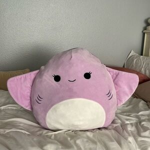 Stingray squishmallow